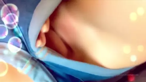 Luxury Girl Nude Masturbating