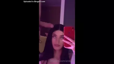 Ariesia Nude Blowjob