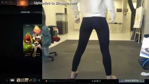Streamer Bends Over Yoga Pose Boob Flash Upblouse