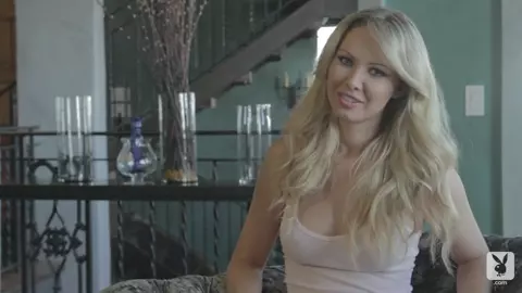 TIFFANY TOTH - LEOTARD LOVE(fansdeplayboy.blogspot.com)