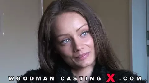 Sophie Lynx Casting
