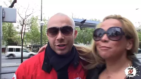 Sabrina Moon - Pillados Por Madrid [PornBusters.org]
