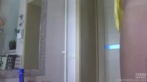 Epantyhoseland_g651_Mirabel