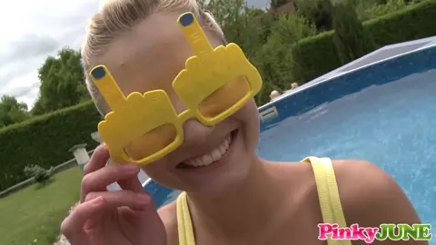 Pinky June - Fuck You!