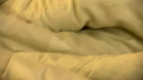 [MCN] - Krista - Sleepless [HD]