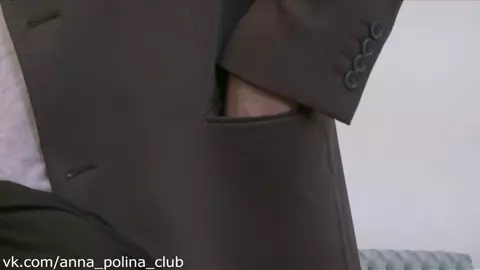 Anna Secretaire Tres Particuliere (ÐÐ½Ð½Ð° Ð˜Ð´ÐµÐ°Ð»ÑŒÐ½Ñ‹Ð¹ Ð¡ÐµÐºÑ€ÐµÑ‚Ð°Ñ€ÑŒ) Scene 4 (2011) HD