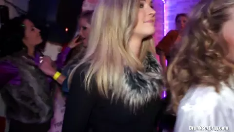 Holiday Hotties Part 1 - Cam 22013-01-08_1280