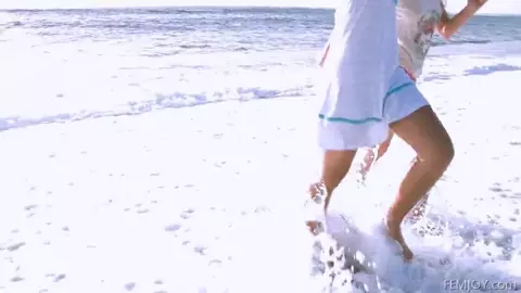 Jana & Jenni - Black Sand