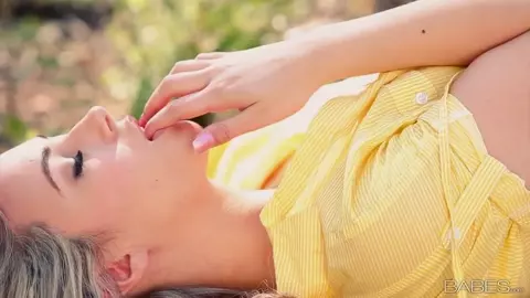 Babes - Sophia Knight - Natureâ€™s Gift