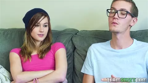 Tiny Girl And Her Tall Boyfriend Having Fun