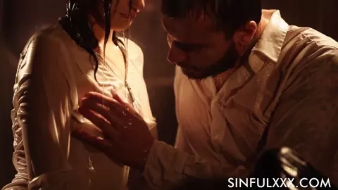 Beautiful Sex Under The Water Jets