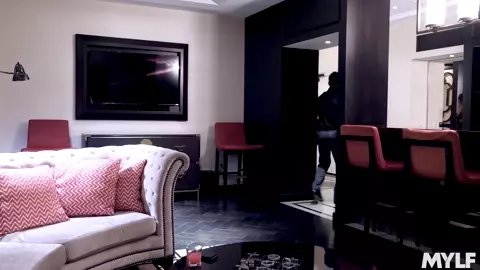 Night Mode Sex With A Hot Prostitute