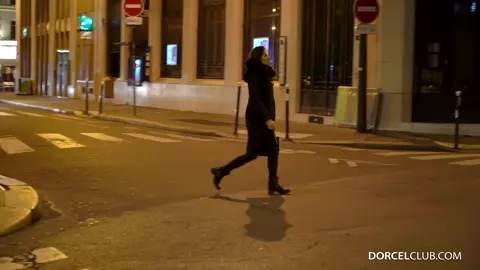 Parisian Black Swan