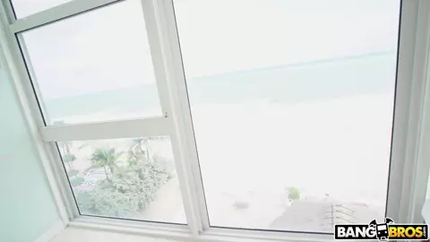 All Great Sluts Live In Florida