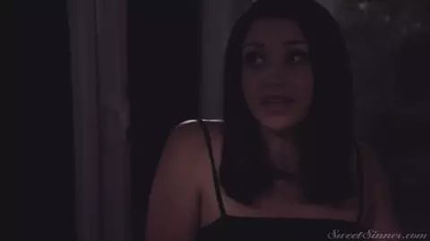 It Getting Hard In Her Hand