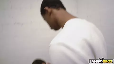 Blowjob Performance With A Hot Latina Mom