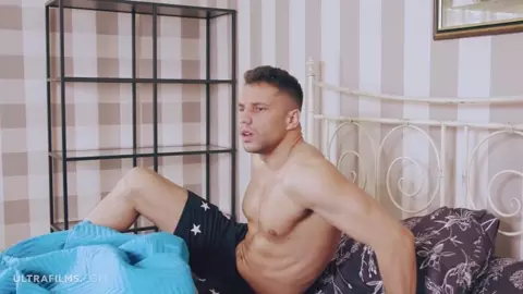 Drunk Teens Are Never Boring, 4K
