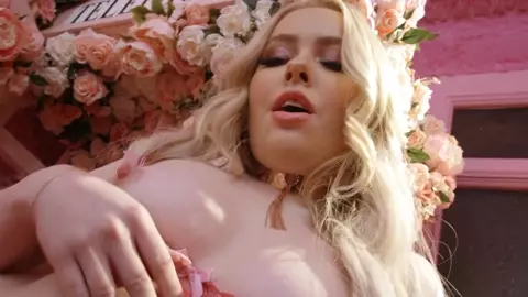 I Just Called To Say Please Fuck Me