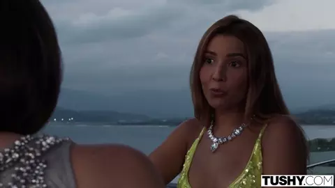 Party In The Front, Orgy In The Back, 4K