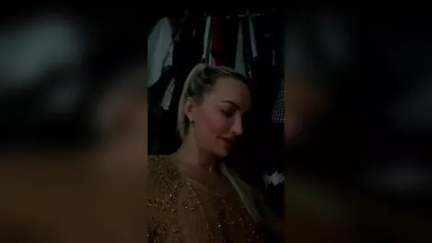 Lindsey Pelas - Busty Babe Naughty Live Stream