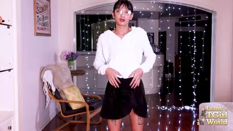 Franks-TgirlWorld Pretty Newbie Julie! Solo