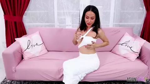 AsianTgirl Nood Is Here!