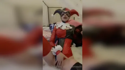 Noemiexlili Sexy Harley Quinn Cosplay Tease Onlyfans Video Leaked