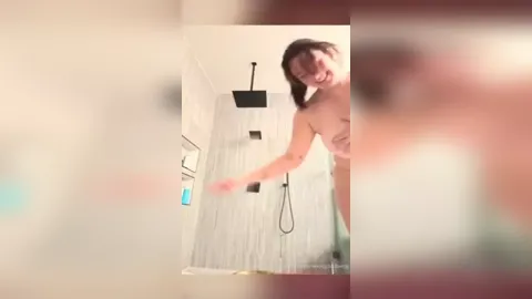 Lexicgoldberg Nude Boobs Shower Onlyfans Video Leaked