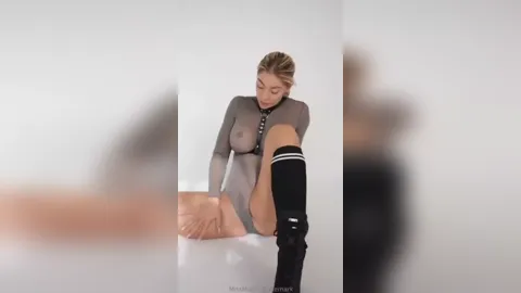 Missmiafit Nude Wet Pussy Butthole PPV Onlyfans Video Leaked P1