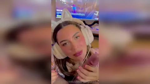Yelaavi AKA Obersvinglala Nude BG BlowJob PPV