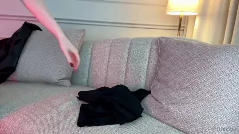 F1NN5TER Nude Jerking Video