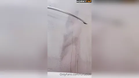 Booba.exe Nude Shower Tease