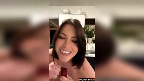 Adriana Chechik Nude Squirt Livestream