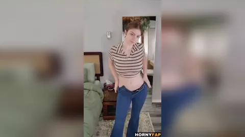 Makoshake Nude Dress Striptease