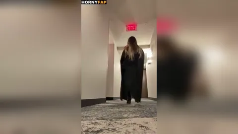 Mulher Melão Nude ButtPlug Strip Tease