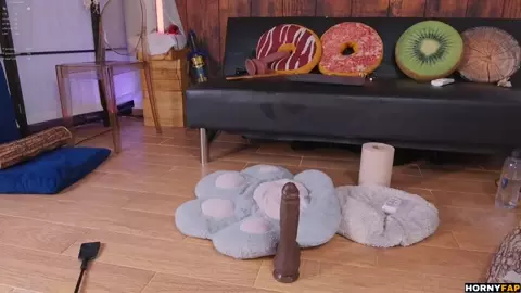 Mollyflwers Nude Dildo Masturbation