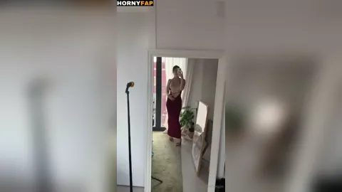 Reislin Nude Mirror Boobs Tease
