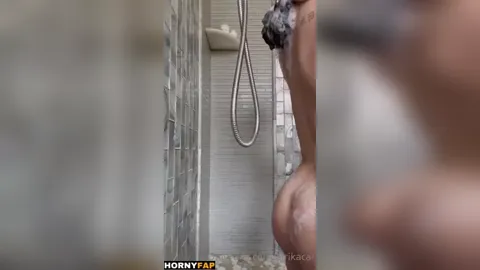 Airikacal Nude Soapy Shower PPV