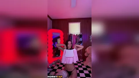 Rachel Cook Nude Live Halloween Costume Try On From Saturday