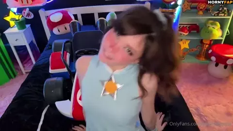 Belle Delphine New Video Mario Song