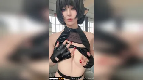 Vinnegal Nude Pussy Thong Cosplay Tease Fansly Video Leaked