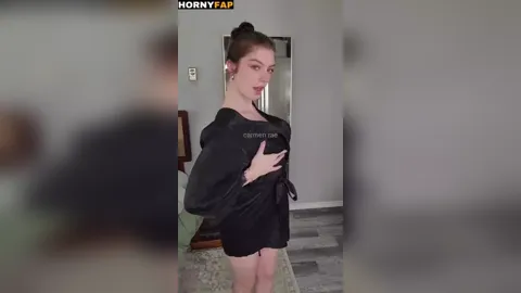 Carmen-rae Nude Nipple Squeeze PPV Onlyfans Video Leaked